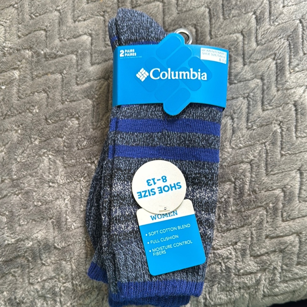 Columbia Casual Blue and Gray Socks with Moisture-Wicking Comfort